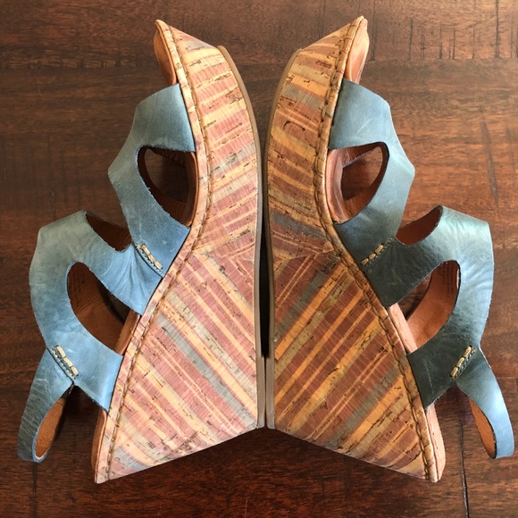 Born Wedge Sandals - Picture 6 of 9
